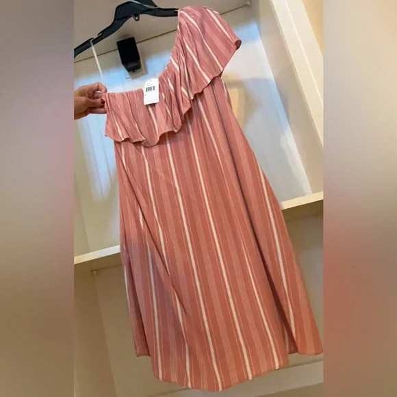 Le Kate | Rose Pink & White Vertical Stripped One Shoulder Dress | M | NWT - Picture 2 of 8
